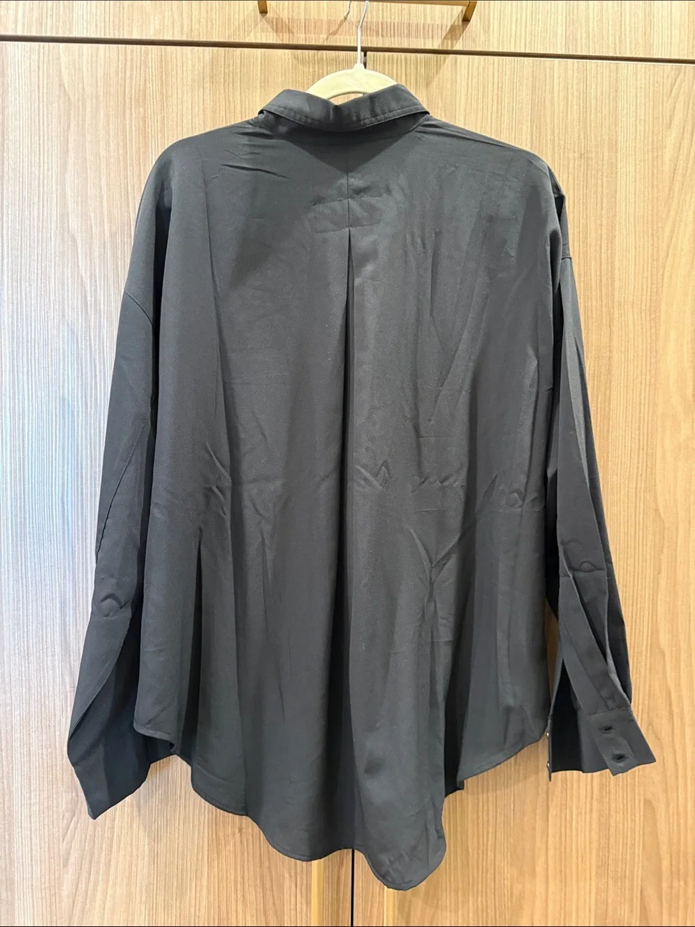Topshop Black Women’s  Long-Sleeve Button-Down Shirt